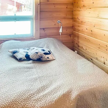 Holiday home Heikkalan Helmi By Interhome